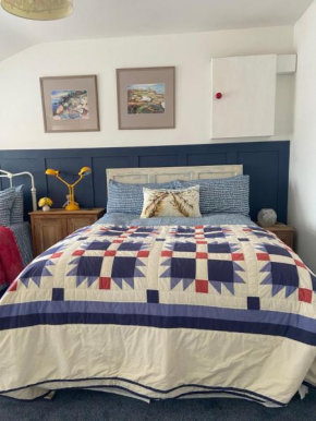 Barrow Harbour studio apartment